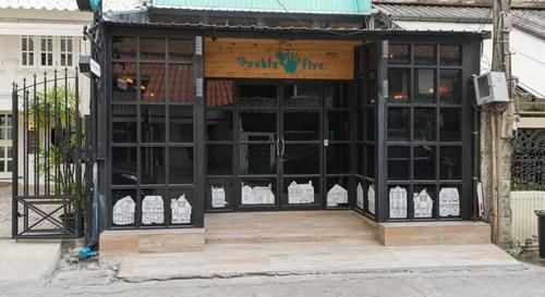 Double Five Hostel Bangkok Exterior photo